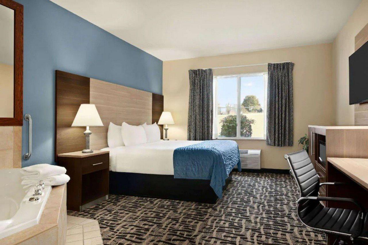 Baymont By Wyndham Ft. Leonard/Saint Robert Otel Dış mekan fotoğraf