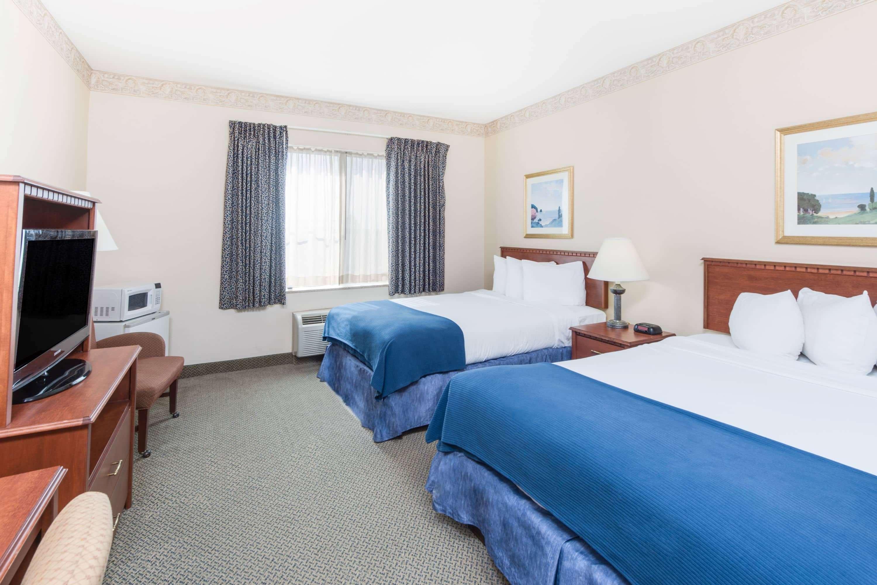 Baymont By Wyndham Ft. Leonard/Saint Robert Otel Dış mekan fotoğraf