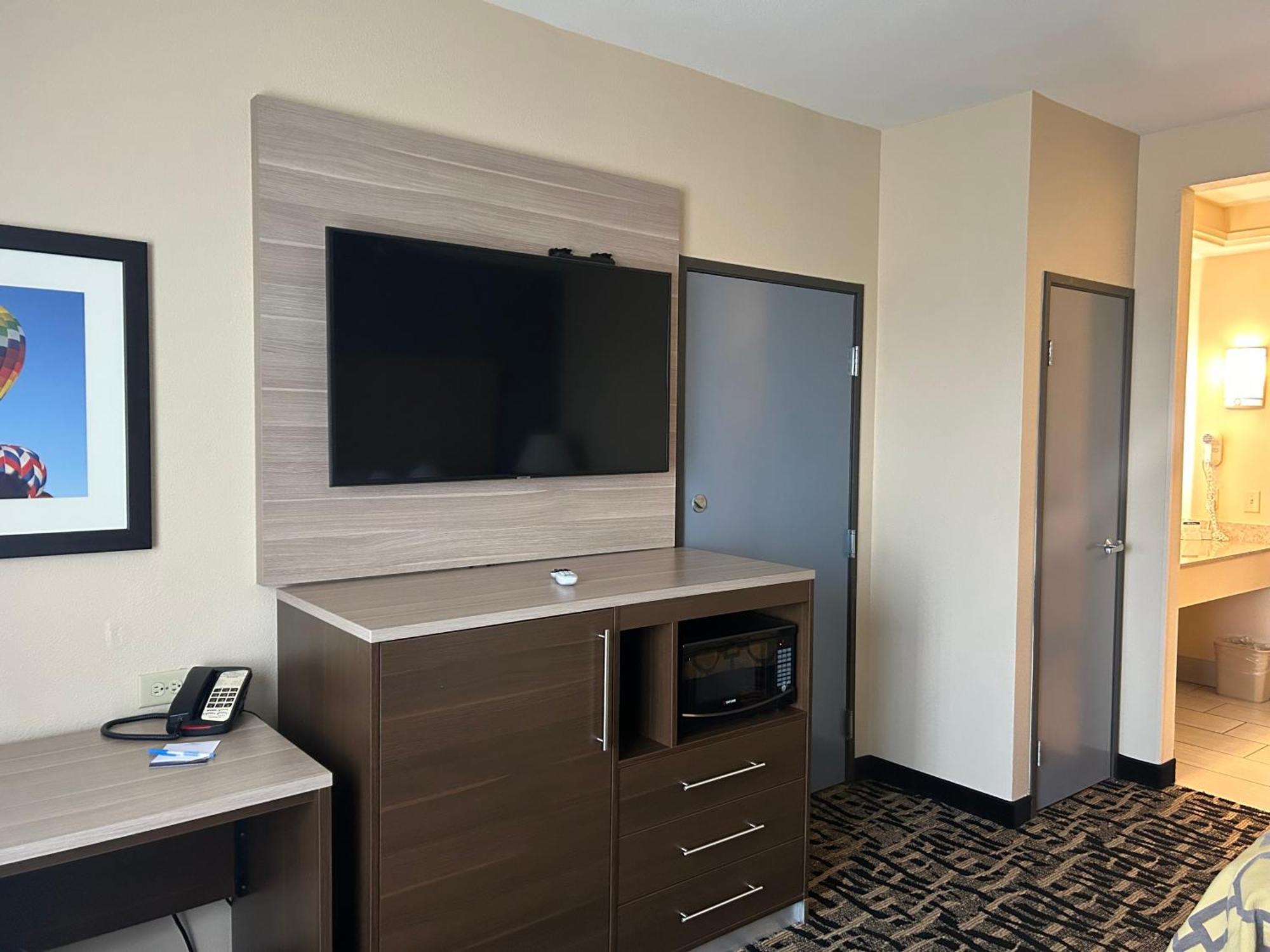 Baymont By Wyndham Ft. Leonard/Saint Robert Otel Dış mekan fotoğraf